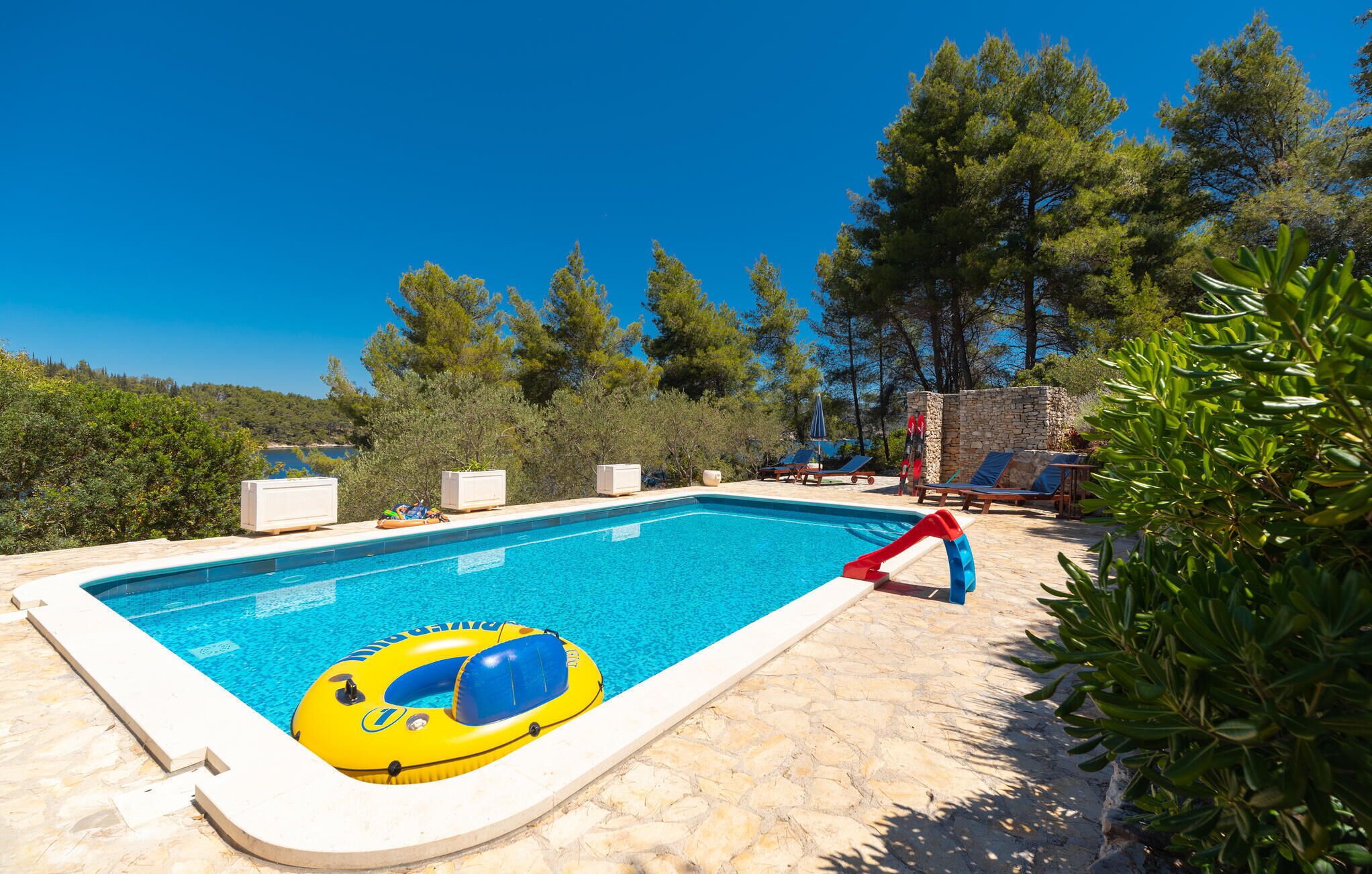 pool