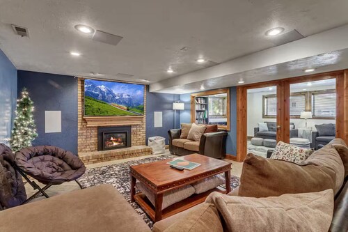 Ski Lodge-Style Basecamp | Snowbird, Alta Nearby