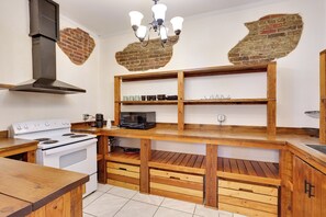 Fridge, microwave, coffee/tea maker, toaster