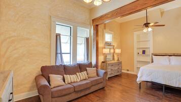 Desk, iron/ironing board, internet, bed sheets