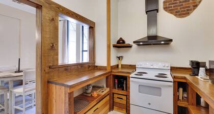 Shop, Dine & Unwind: Dtwn Marshall Studio!