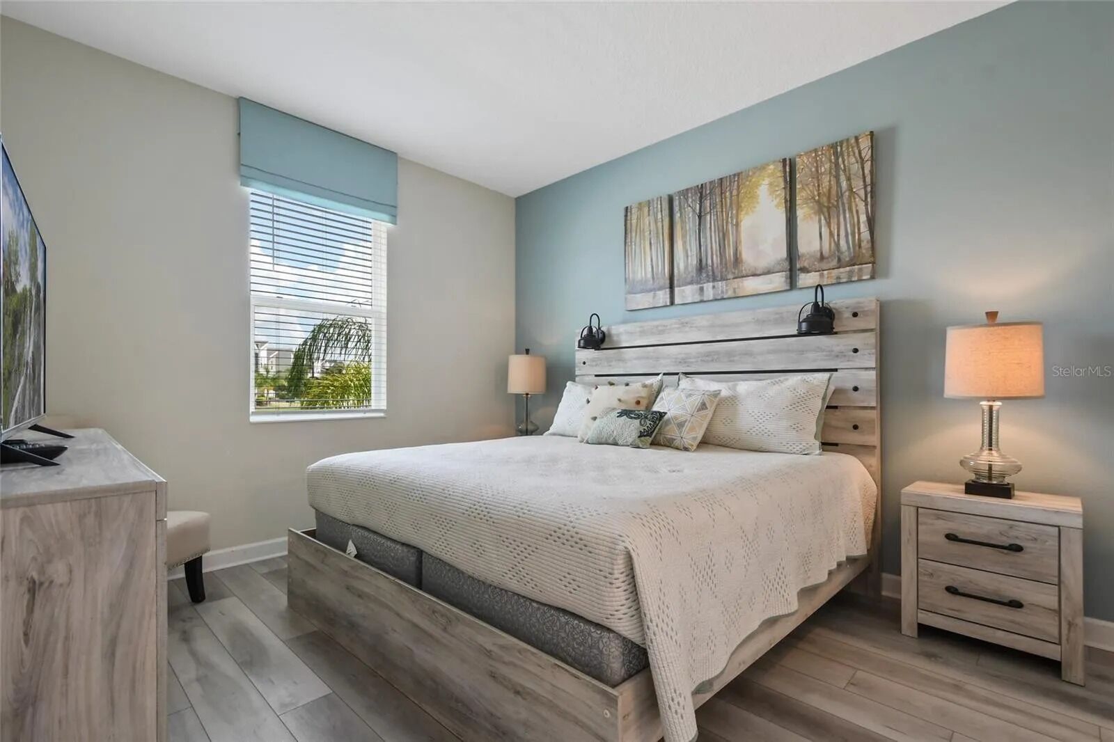 9 bedrooms, iron/ironing board, travel cot, free WiFi