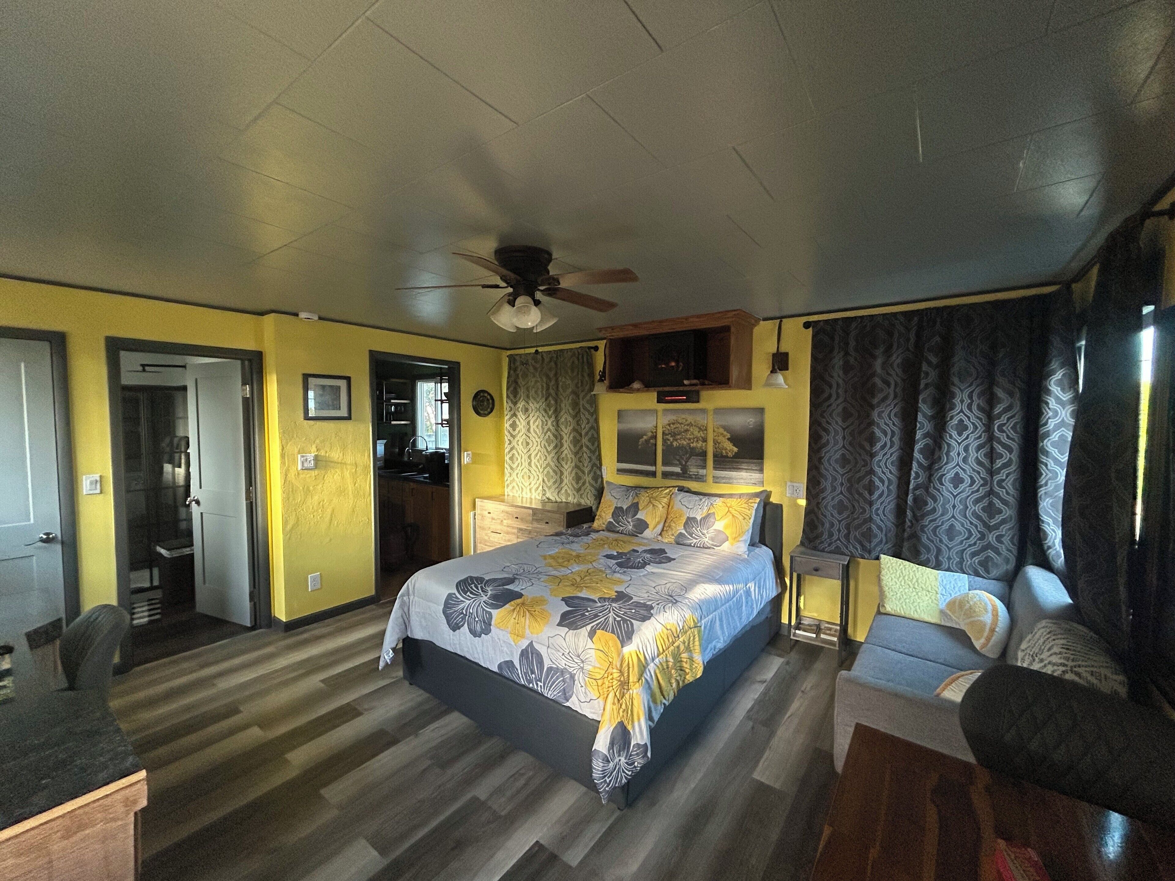 1 soverom, internettilgang og sengetøy