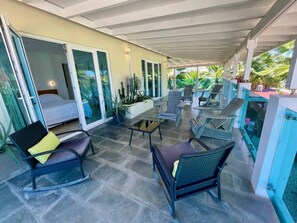 Terrace/patio - Top location 2 Villas 28 guests and 2 large pools (Noord)