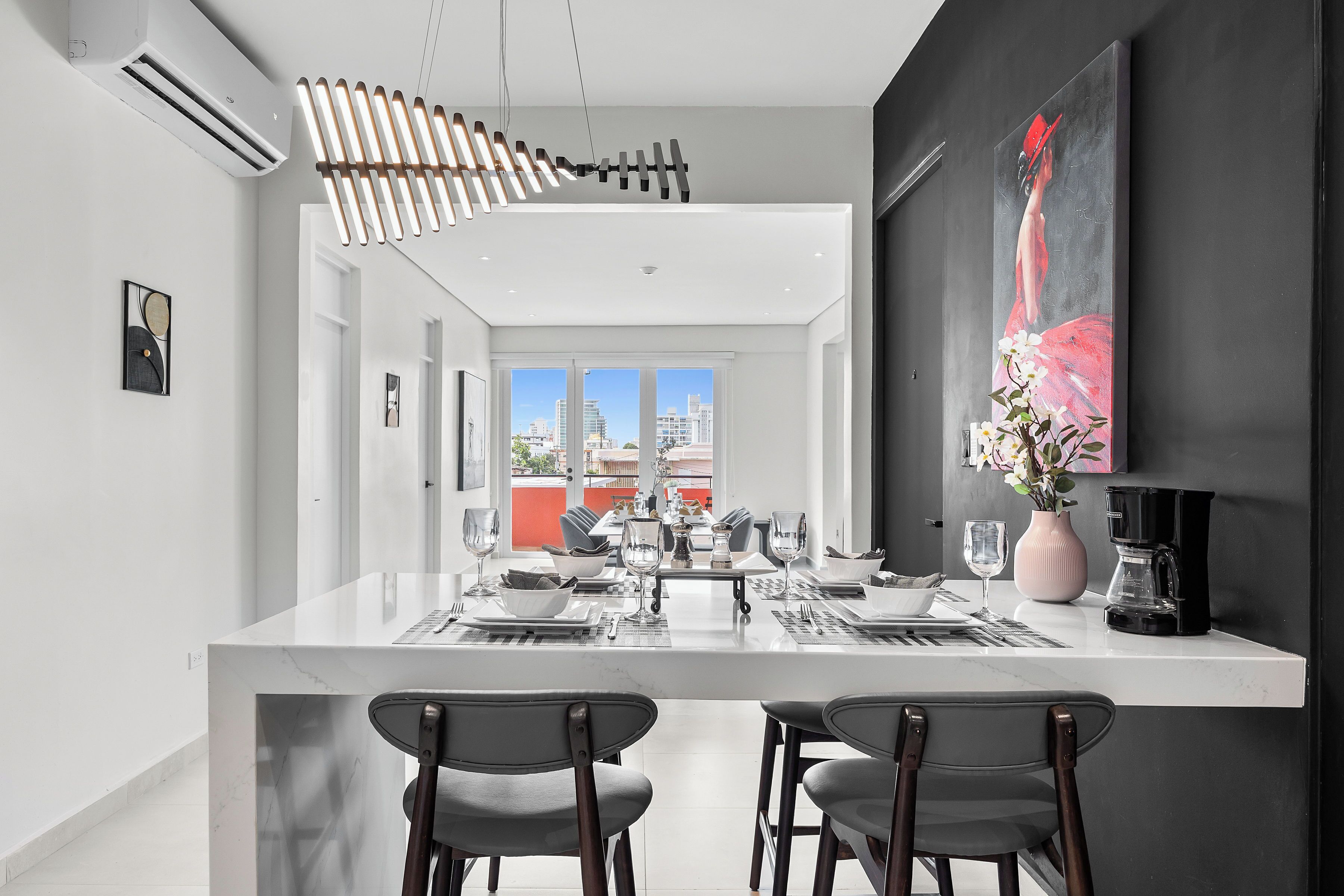 Ático Royal, 5 habitaciones, balcón | Comedor