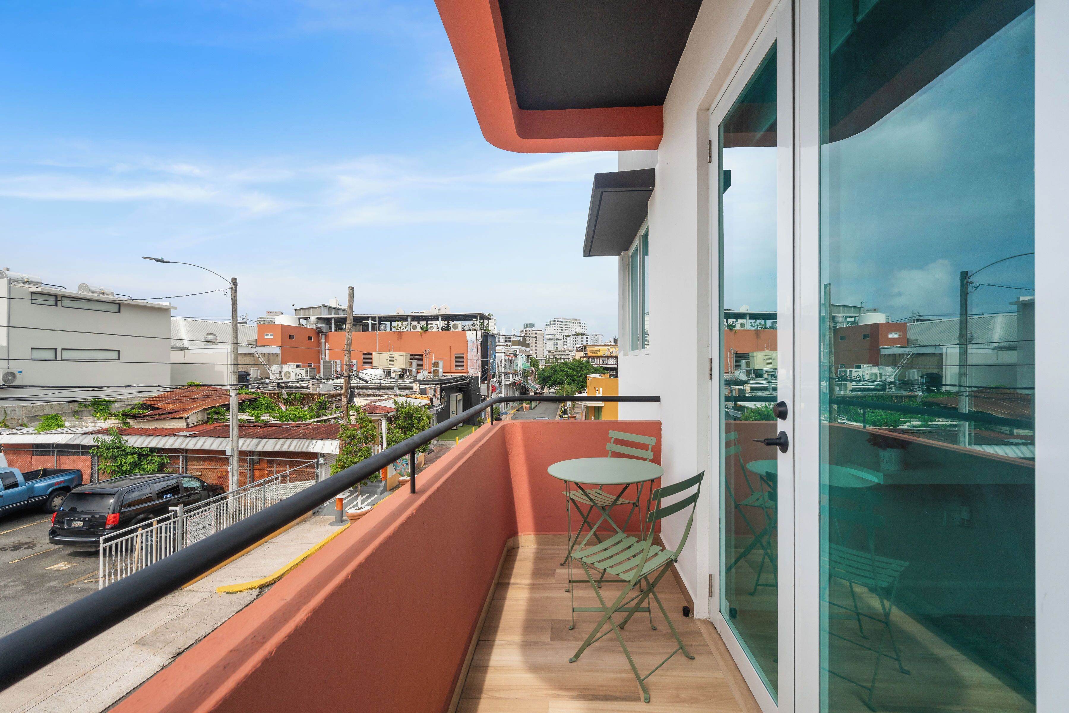 Suite familiar, 4 habitaciones, balcón, vista al jardín | Vista a la ciudad