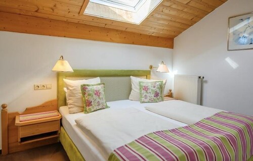 Fackler Apartments 10 Kreuzberg – Relaxed Bavarian Living Near Lake Tegernsee