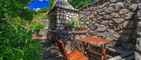 Restauration extérieure