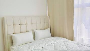 2 bedrooms, iron/ironing board, free WiFi, bed sheets