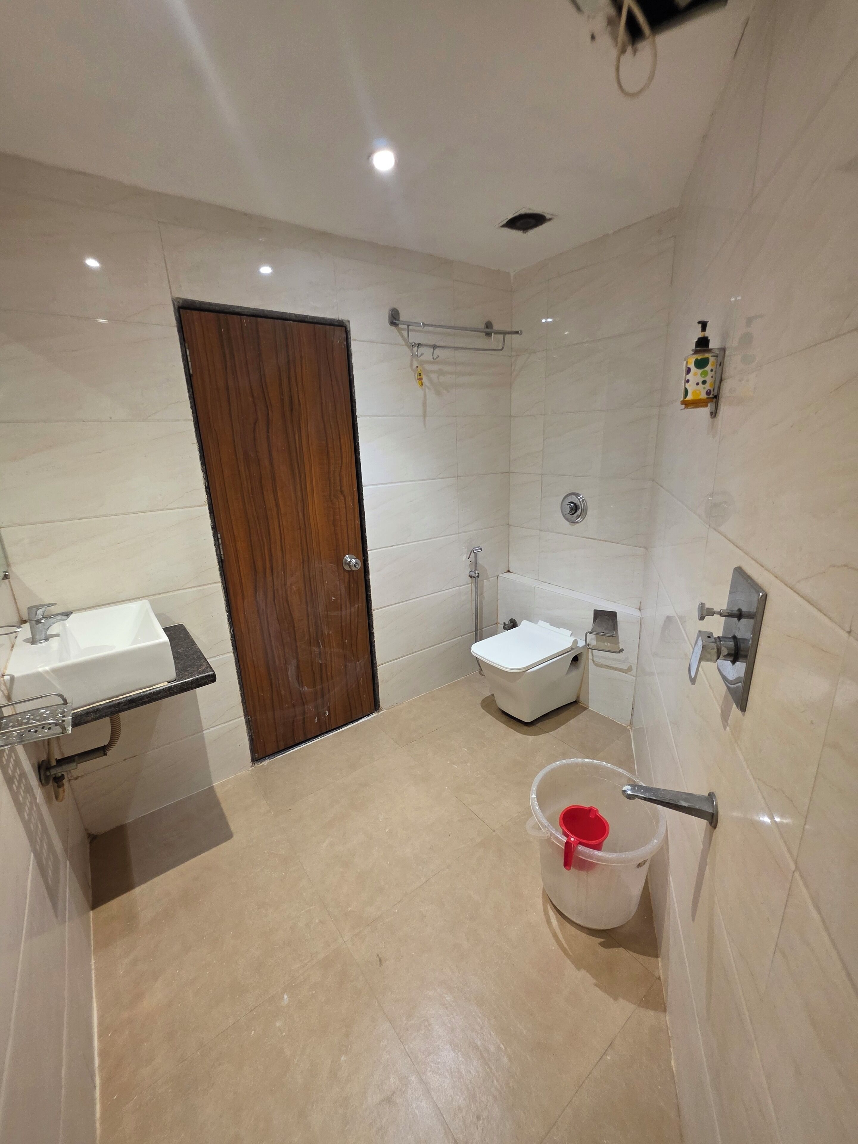 华丽双人房, 城市景观 | 浴室 | 淋浴设施、免费洗浴用品、毛巾、肥皂