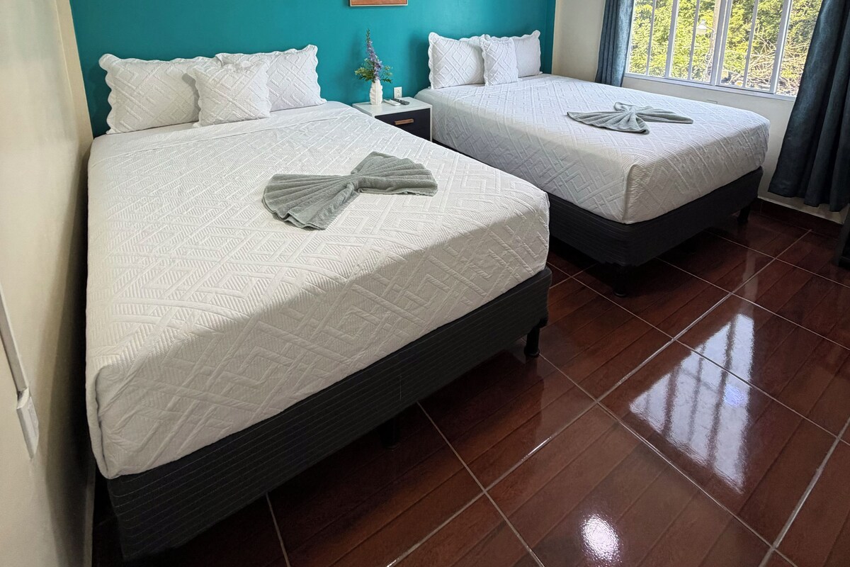 Basic Twin Room | WiFi (free), bed sheets