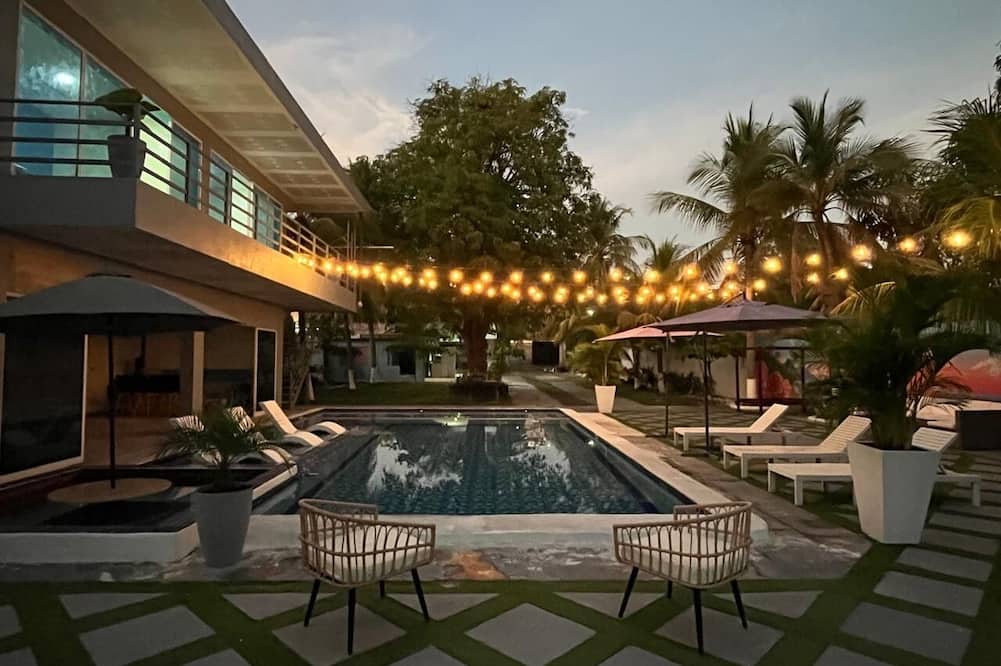 KOSTA BRAVA HOTEL Y RESTOBAR