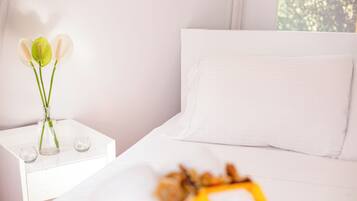 Minibar, individually decorated, desk, free WiFi