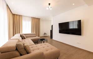 Smart TV, fireplace - Lovely home in Imotski (Imotski)