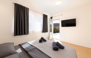 5 chambres, fer et planche Ă repasser, lit parapluie, Wi-Fi gratuit