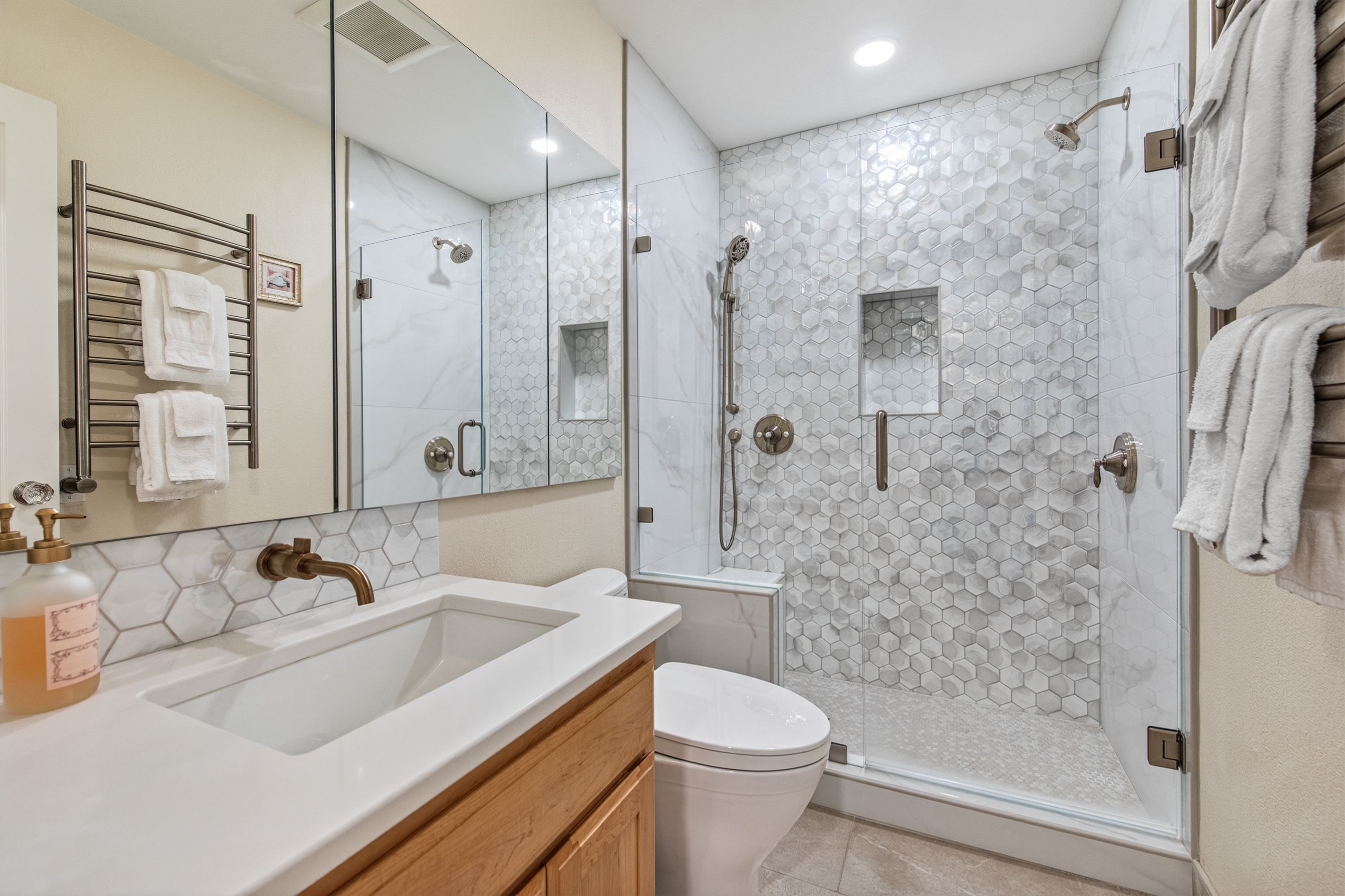 Hair dryer, towels, soap, shampoo