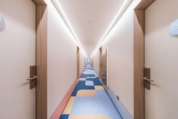 Interior - HanTing Hotel (Shanghai The Bund Yuyuan Subway Station) (Shanghai)