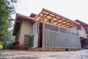 Exterior - Endalo Studio — Cozy Escape (Nairobi)
