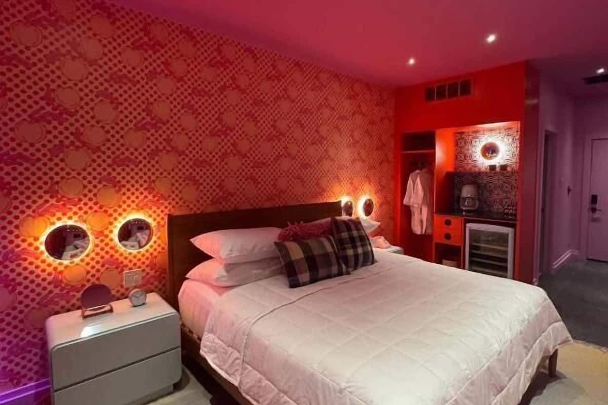 Double Room, Patio | Free WiFi