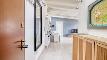 Appartamento, vista città | Area soggiorno