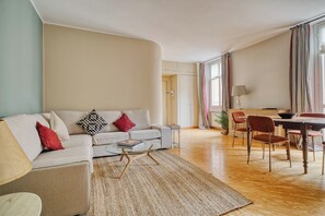 Apartment | Living area - Poerio by Wynwood House (Milan)