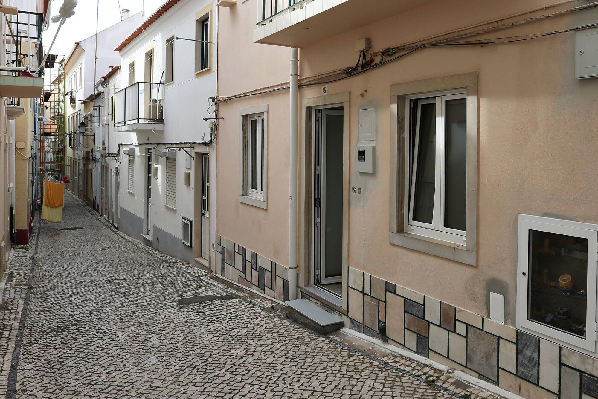 تفاصيل الفندق من الخارج