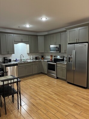 Private kitchen - Nautical Nest 2 Bed Apt. (Biloxi)