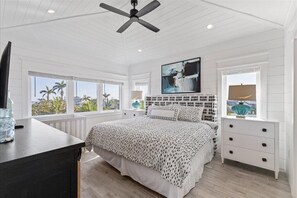 4 bedrooms, iron/ironing board, travel crib, free WiFi