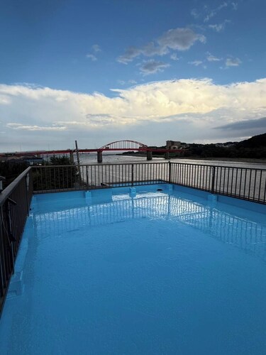 Only 1 pair per day ★ Large 8LDK villa for rent 5 min walk from Nakaminato Osakana Market.