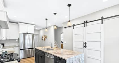 Luxurious, Modern Home in Pittsburgh's Mt. Washington Neighborhood