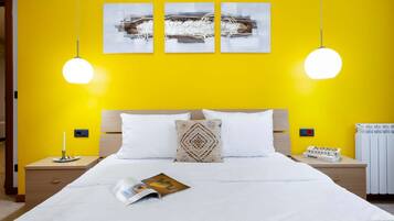 1 bedroom, iron/ironing board, WiFi, bed sheets