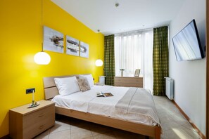 1 غرفة نوم ومكواة/لوح كي وواي فاي وملاءات أسرّة