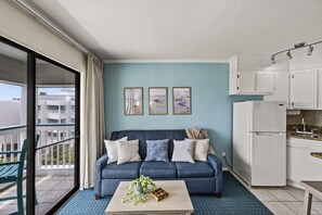 TV - Casa Del Mar Beachfront Condo |3rd Floor Angled Gulf View |Galveston Island (Galveston)