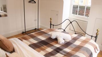 2 bedrooms, free WiFi, bed sheets