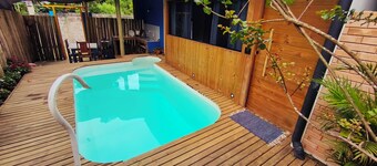 Chalet with private pool and gourmet area. Close to the best beaches and waterfalls