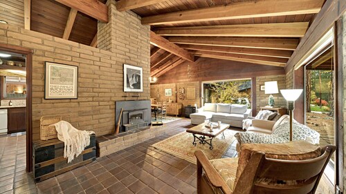 Stay in Graeagle’s One-of-a-Kind Artist’s Adobe