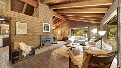 Stay in Graeagle’s One-of-a-Kind Artist’s Adobe