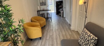 2-bedroom villa in awesome Miami with, AC