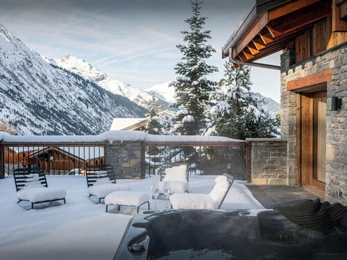 Chalet Fango - Splendid modern chalet with sauna and hot tub - OVO Network
