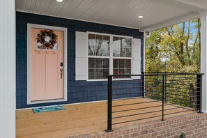 Terrace/patio - Blueberry On Cherry - Scottsville, KY (Scottsville)