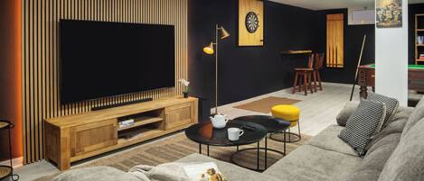 TV