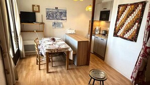 Unclassified image, 3 of 3, button - Studio Apartment in Les Saisies for 4 People (Hauteluce)