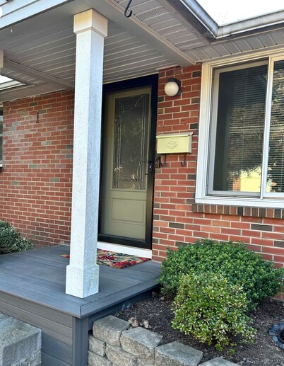 Litchfield Retreat, Wineries, Foliage & Skiing