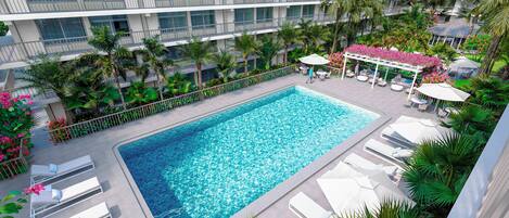 Piscine extérieure, piscine chauffée