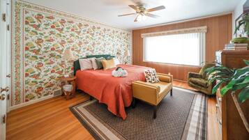 3 dormitorios, tabla de planchar con plancha, wifi y ropa de cama