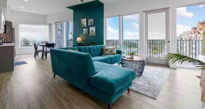 SkyLoft Oasis Stunning DTLA Views & Modern Comfort