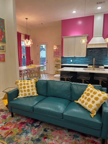 Unapologetically Pink. Undeniable Luxe.