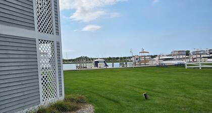 Charming 1 bedroom, 1 bathroom condo with spacious kitchen and walkout patio
