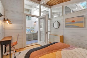 Cottage, letti multipli, accesso alla piscina, vista piscina (CAROLINA STREET 110) | 3 camere, con stile personalizzato, con arredamento individuale
