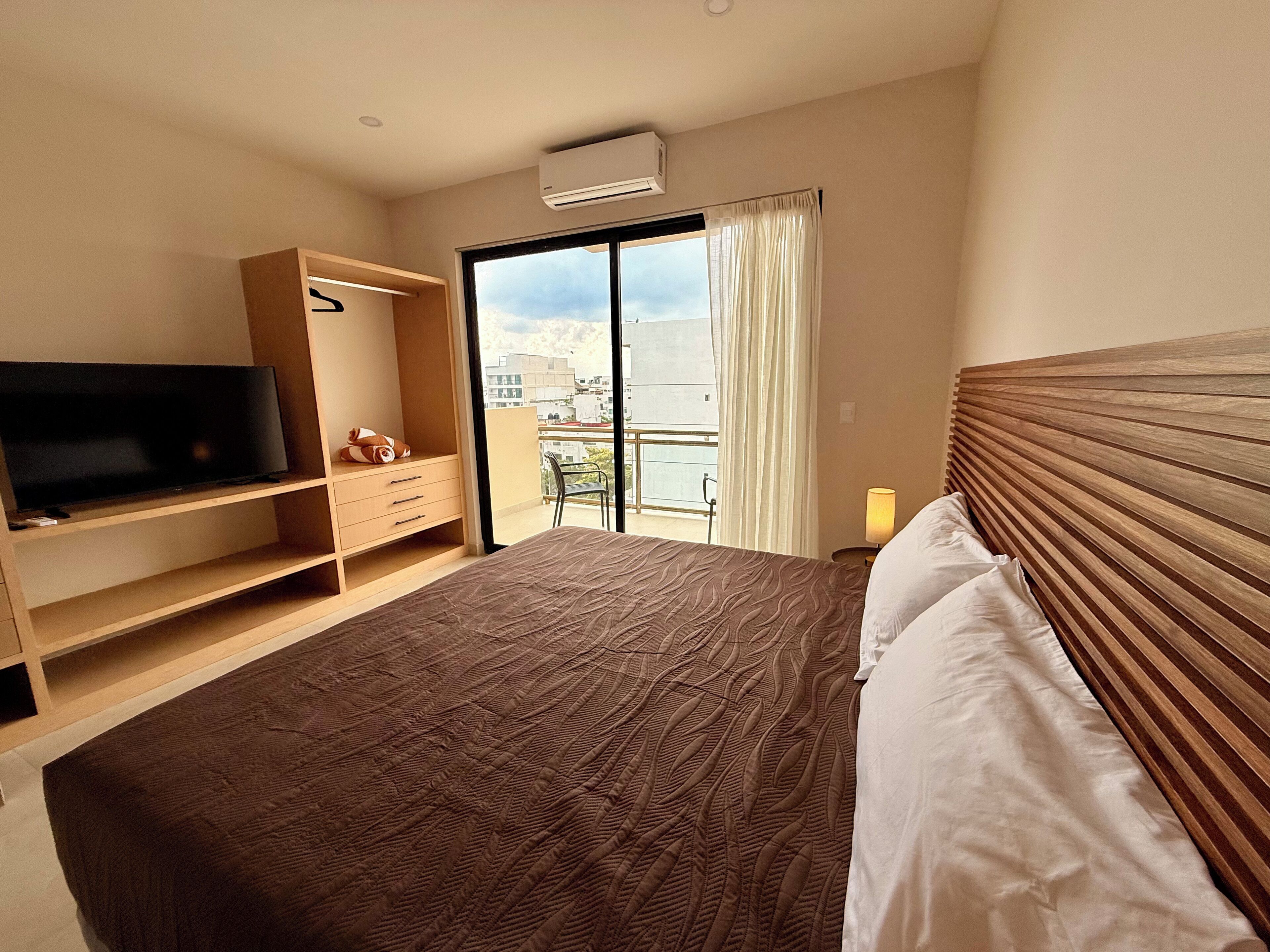 Superior Apartment, 1 Bedroom, Balcony, City View | Free WiFi